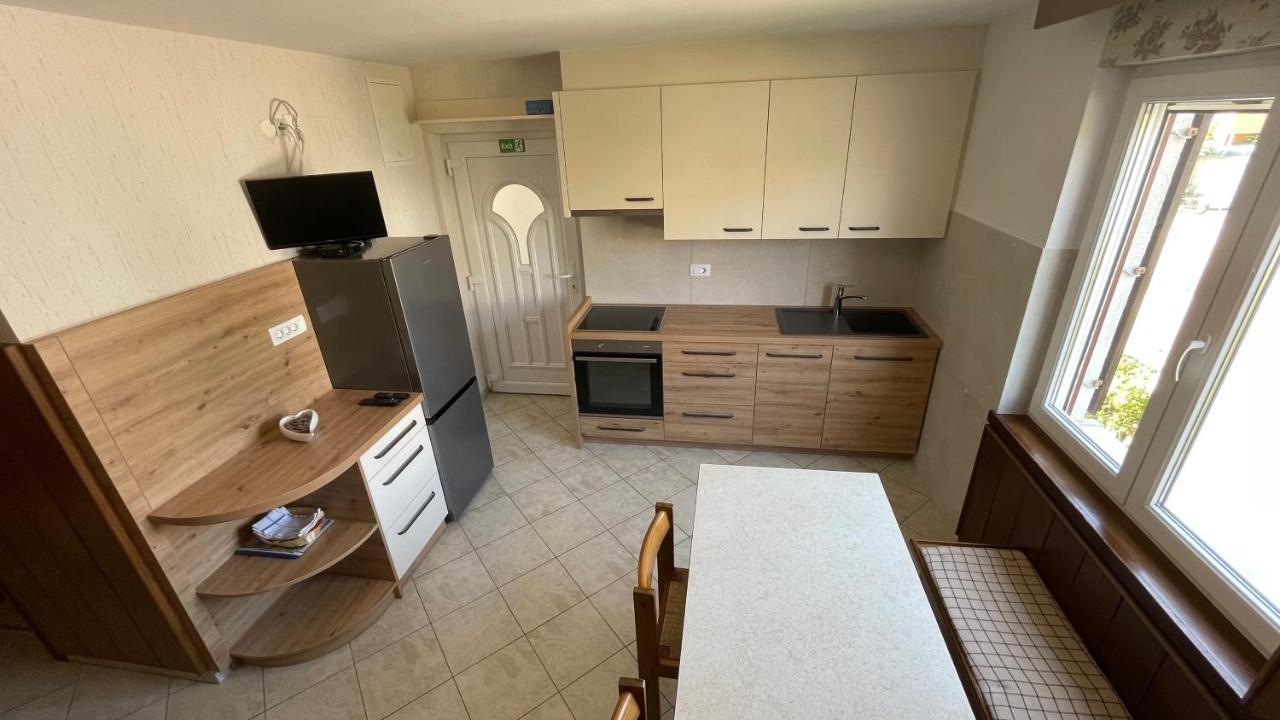 Iva Apartments Novigrad Istria Eksteriør billede