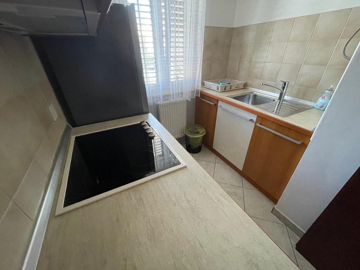 Iva Apartments Novigrad Istria Eksteriør billede